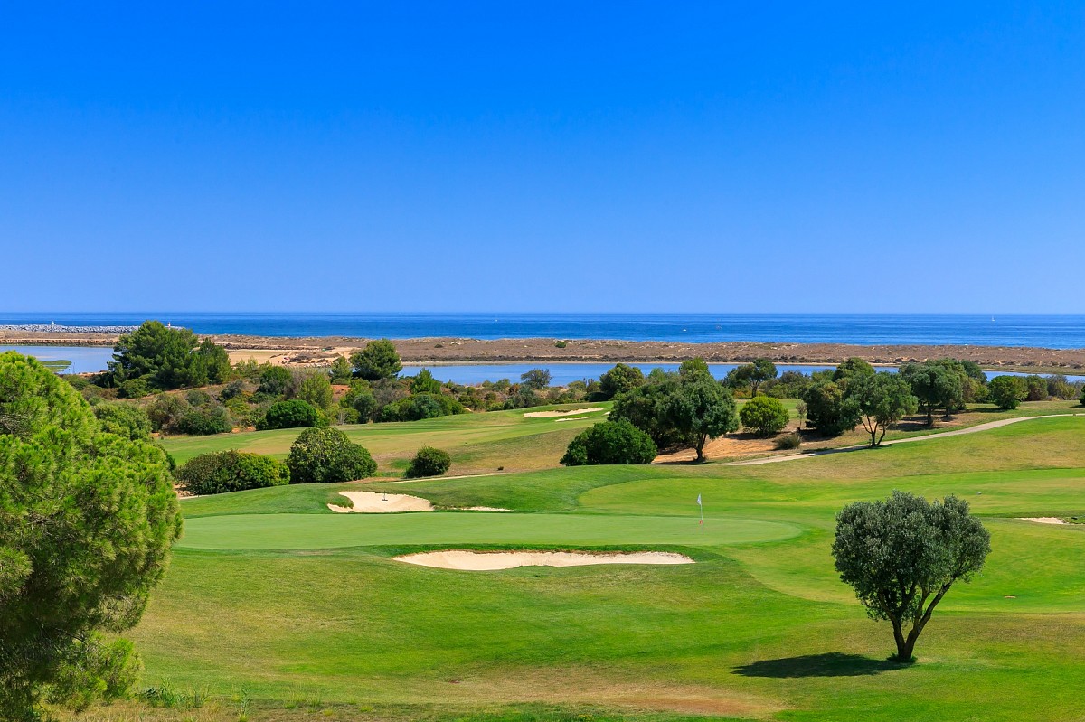 Palmares Beach House Hotel