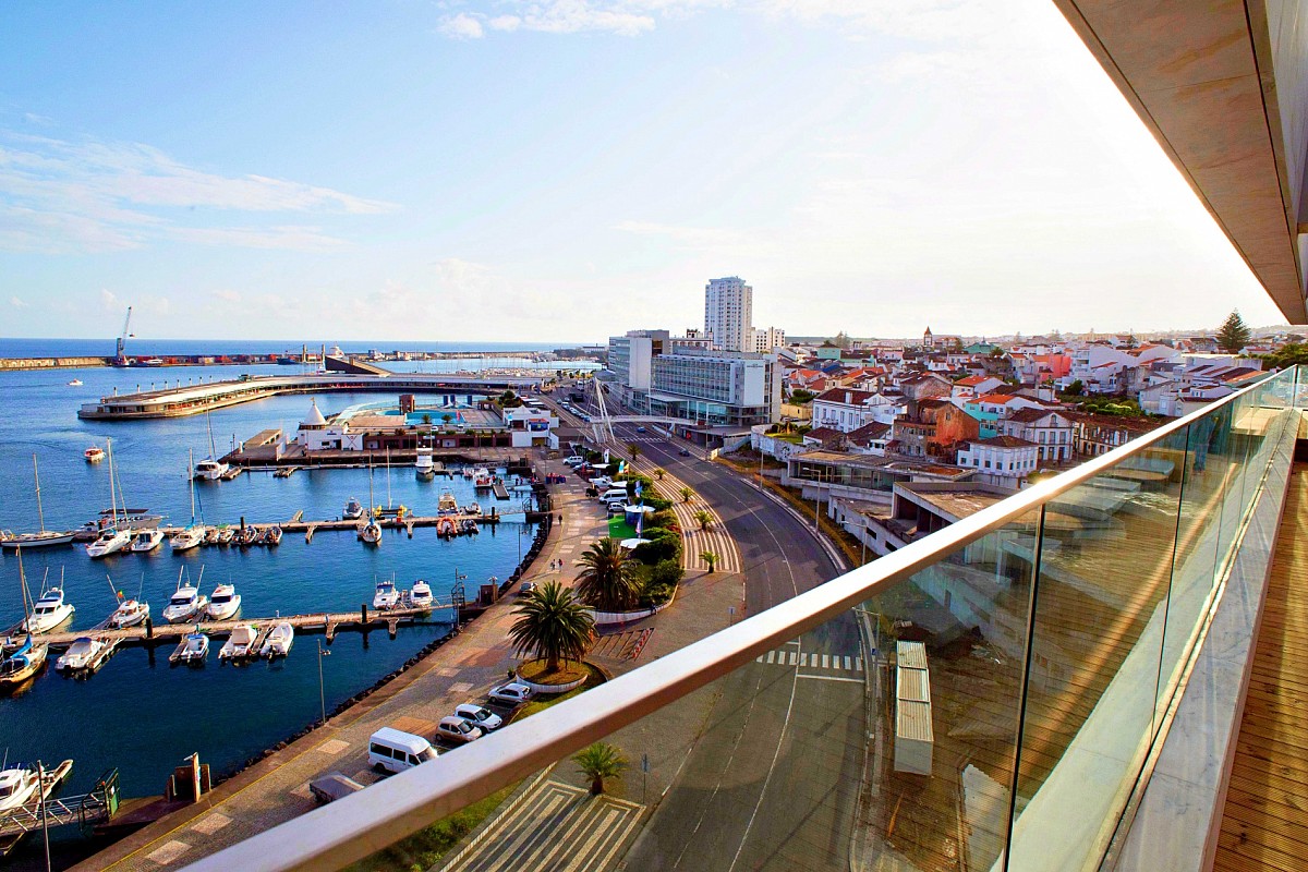 Octant Azores