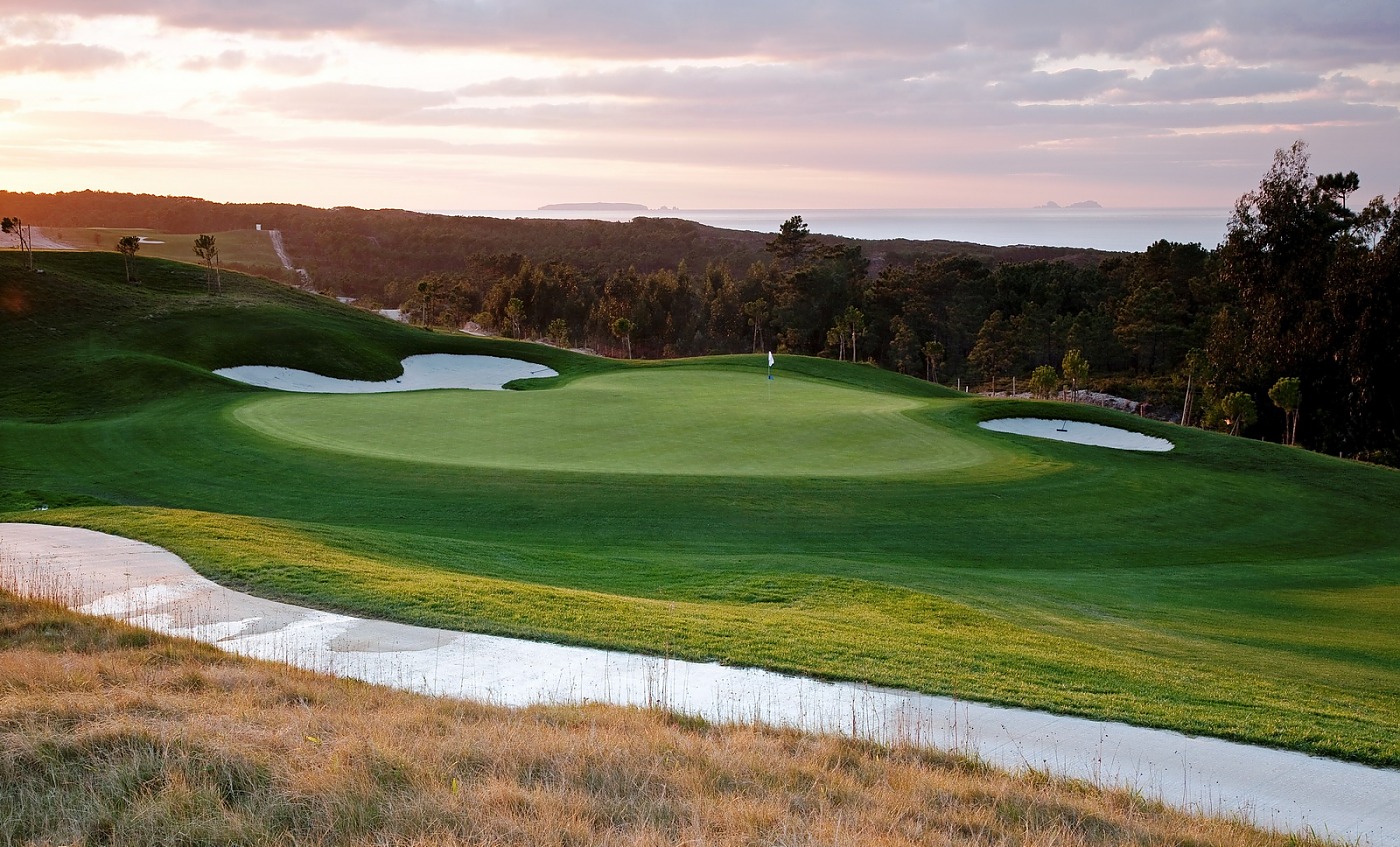 Royal Golf Course - Courses - Golf Holidays in Portugal - Golf Packages & Golf Hotels Lisbon,